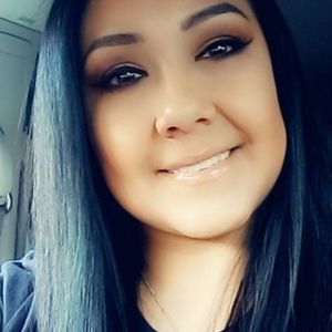 Meet your Posher, Yolanda